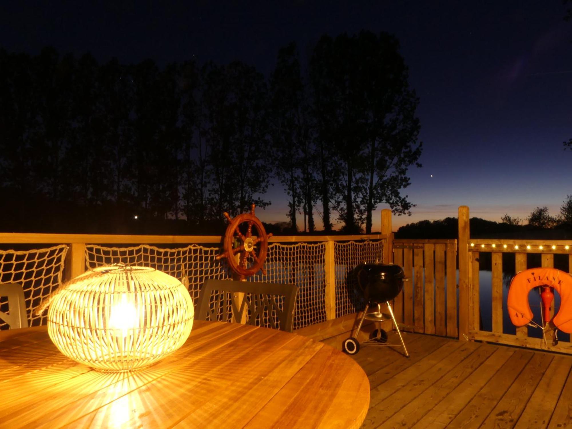 Domaine De La Clauzade Bed & Breakfast Saint-Germain-les-Vergnes Ngoại thất bức ảnh