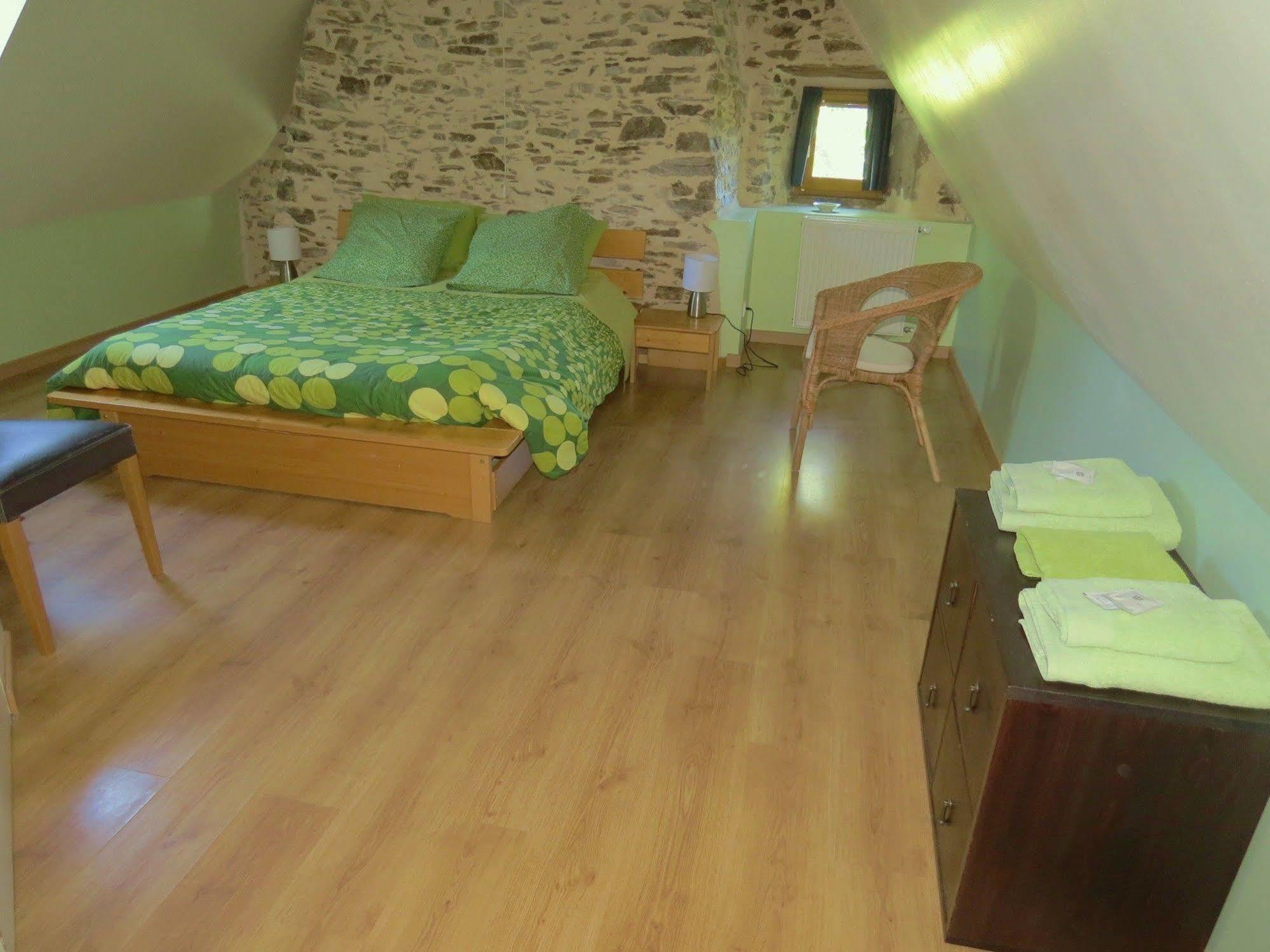 Domaine De La Clauzade Bed & Breakfast Saint-Germain-les-Vergnes Ngoại thất bức ảnh