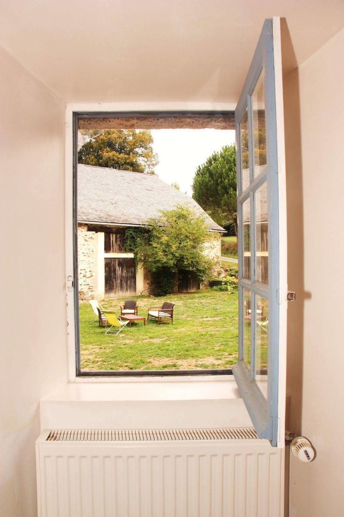 Domaine De La Clauzade Bed & Breakfast Saint-Germain-les-Vergnes Ngoại thất bức ảnh