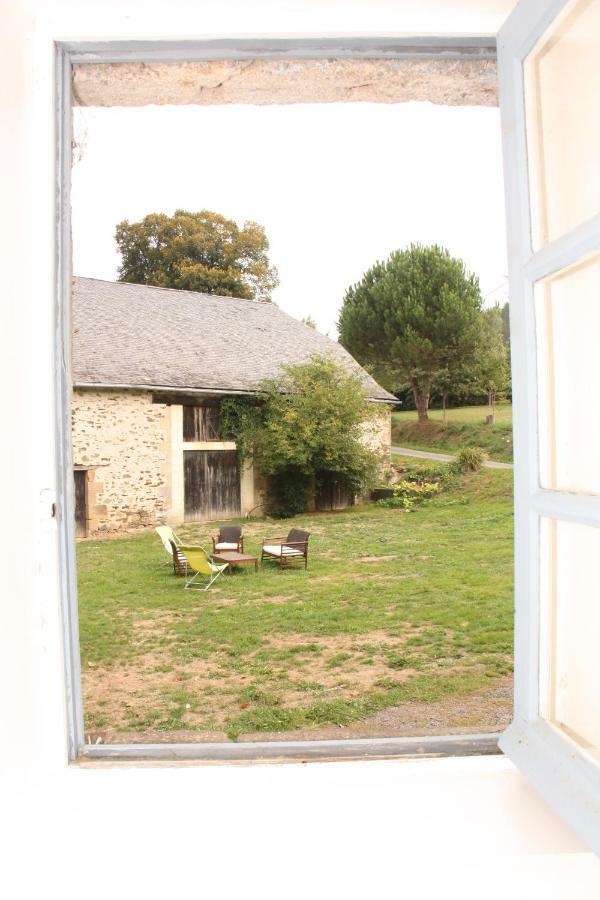 Domaine De La Clauzade Bed & Breakfast Saint-Germain-les-Vergnes Ngoại thất bức ảnh